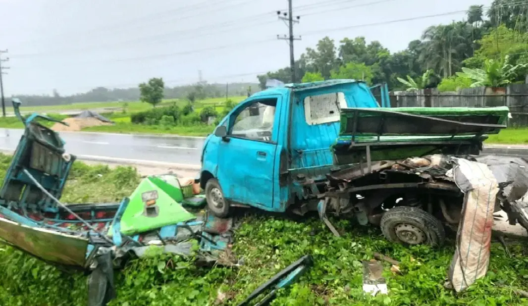 চকরিয়ায় বাস-জিটু মুখোমুখি সংঘর্ষে নিহত ৪, আহত ৫