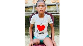 চুল কাটতে বের হওয়া রায়হান ফিরল এক পা হারিয়ে