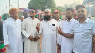 সাতকানিয়ায় দলীয় মনোনয়ন ফরম সংগ্রহ করলেন হাজী ফোরকান