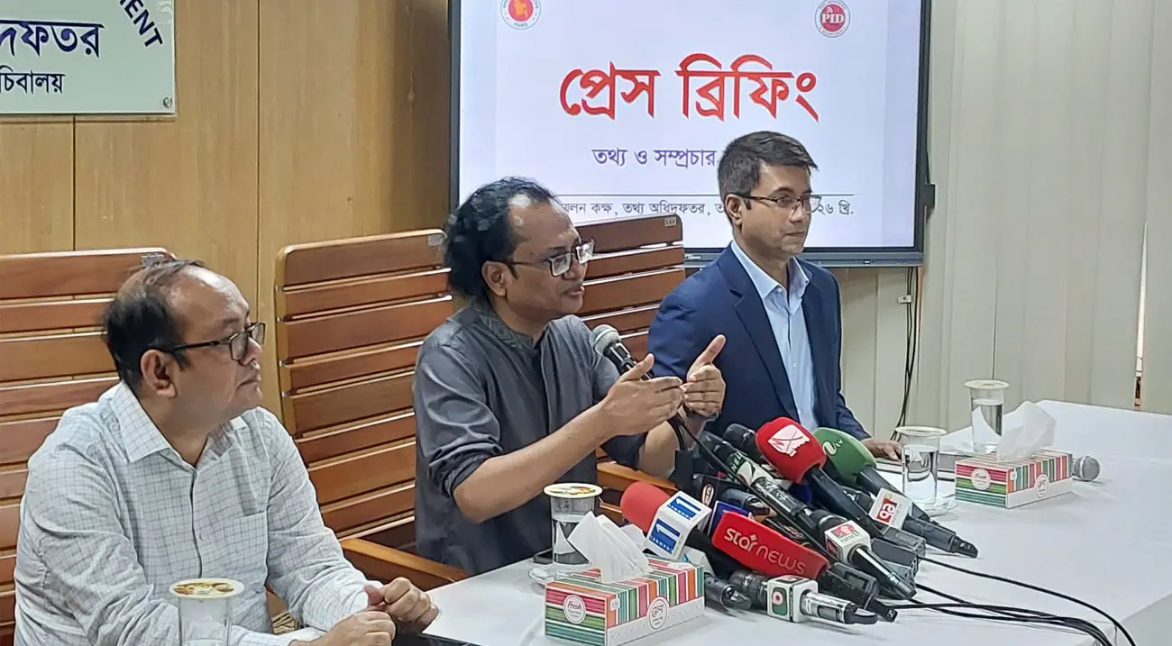 দিল্লি সফর নিয়ে প্রতিবাদের কারণ তুলে ধরলেন প্রধানমন্ত্রীর উপদেষ্টা