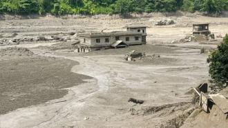 যে কারণে বন্যায় তছনছ নেপাল