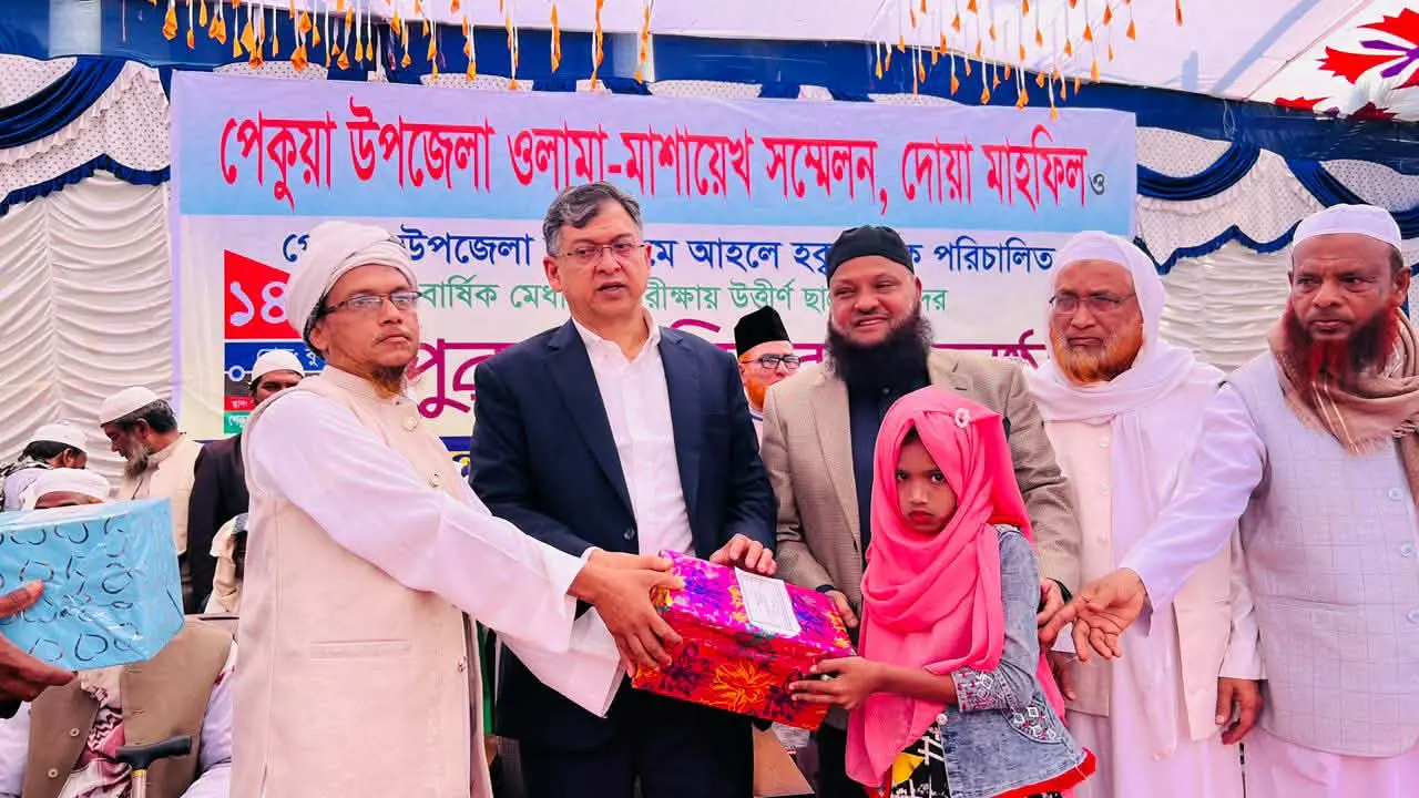 ঐকমত্যের ভিত্তিতে স্বাক্ষরিত জুলাই জাতীয় সনদ আমরা অক্ষরে অক্ষরে বাস্তবায়ন করব: সালাহউদ্দিন আহমদ