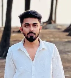 চকরিয়ায় প্রকাশ্যে ছুরিকাঘাত: পিতা-পুত্র গুরুতর আহত