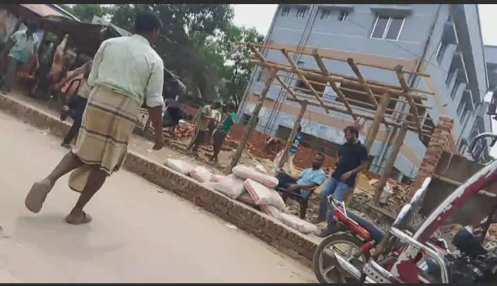 চকরিয়ায় দিনে-দুপুরে জায়গা জবরদখলের চেষ্টা , বাধা দিতে গিয়ে নারীসহ আহত কয়েকজন
