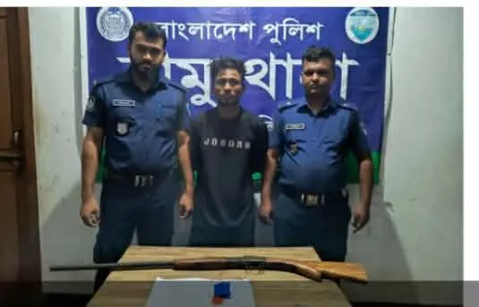 রামুতে পুলিশের অভিযানে দেশীয় বন্দুক ও ইয়াবাসহ ডাকাত সেলিম গ্রেপ্তার ‎