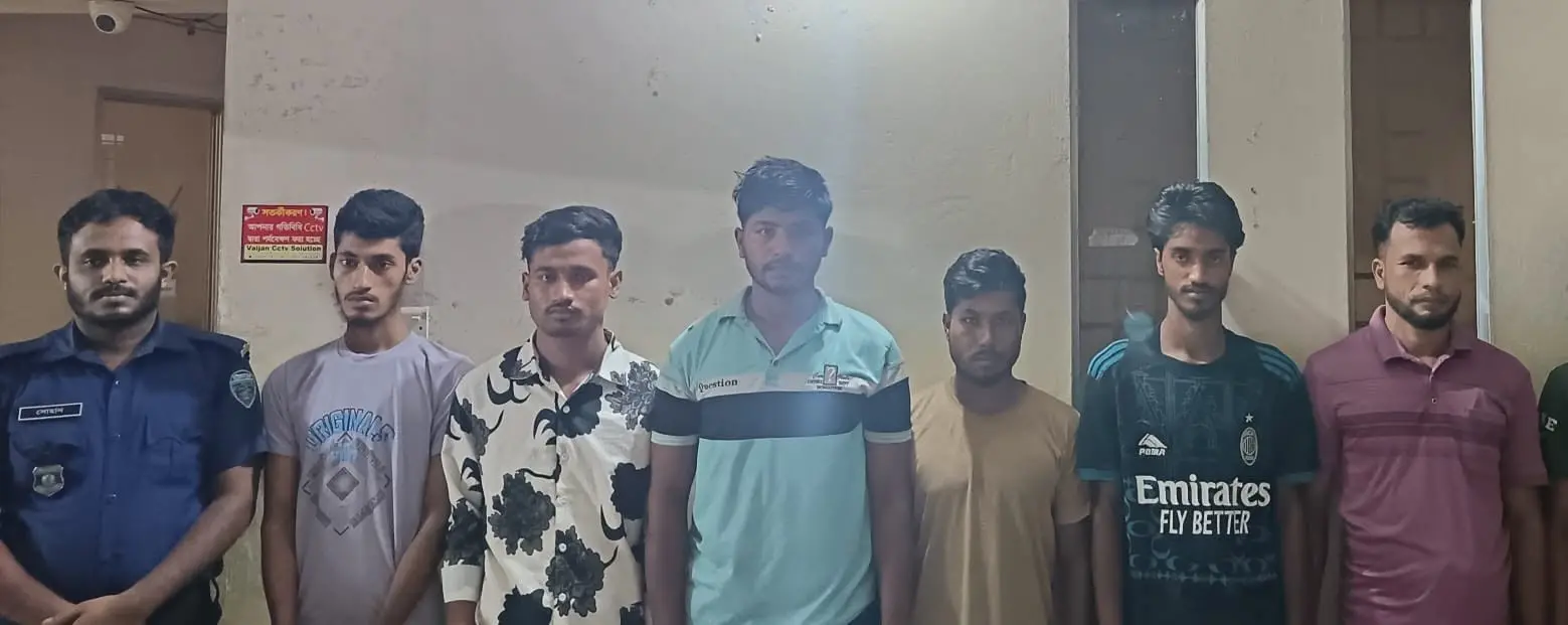চকরিয়া থানার বিশেষ অভিযানে ৬ আসামি গ্রেপ্তার