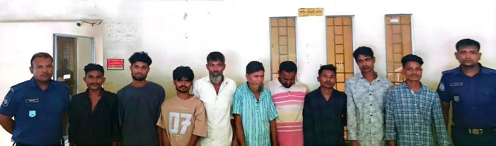 চকরিয়ায় বিশেষ অভিযানে ৯ আসামি গ্রেপ্তার