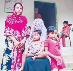 এক হাত-এক পা হারিয়ে লড়াই,মৃত্যুর পর চার কন্যাসন্তান নিয়ে অসহায় পরিবার