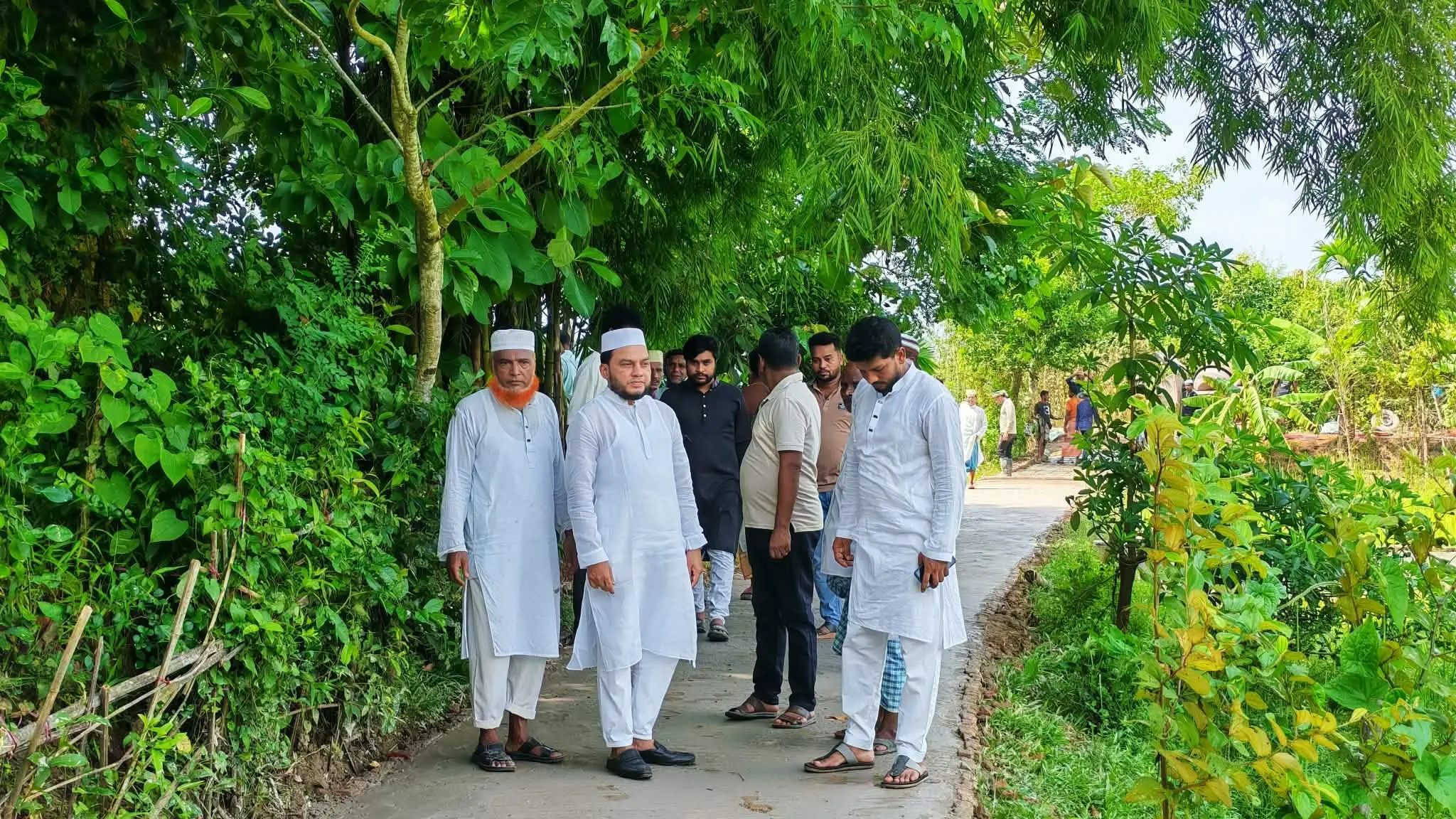 ফটিকছড়ির সুন্দরপুরে ১৮০ মিটার সড়ক আরসিসি ঢালাইয়ে উন্নয়ন