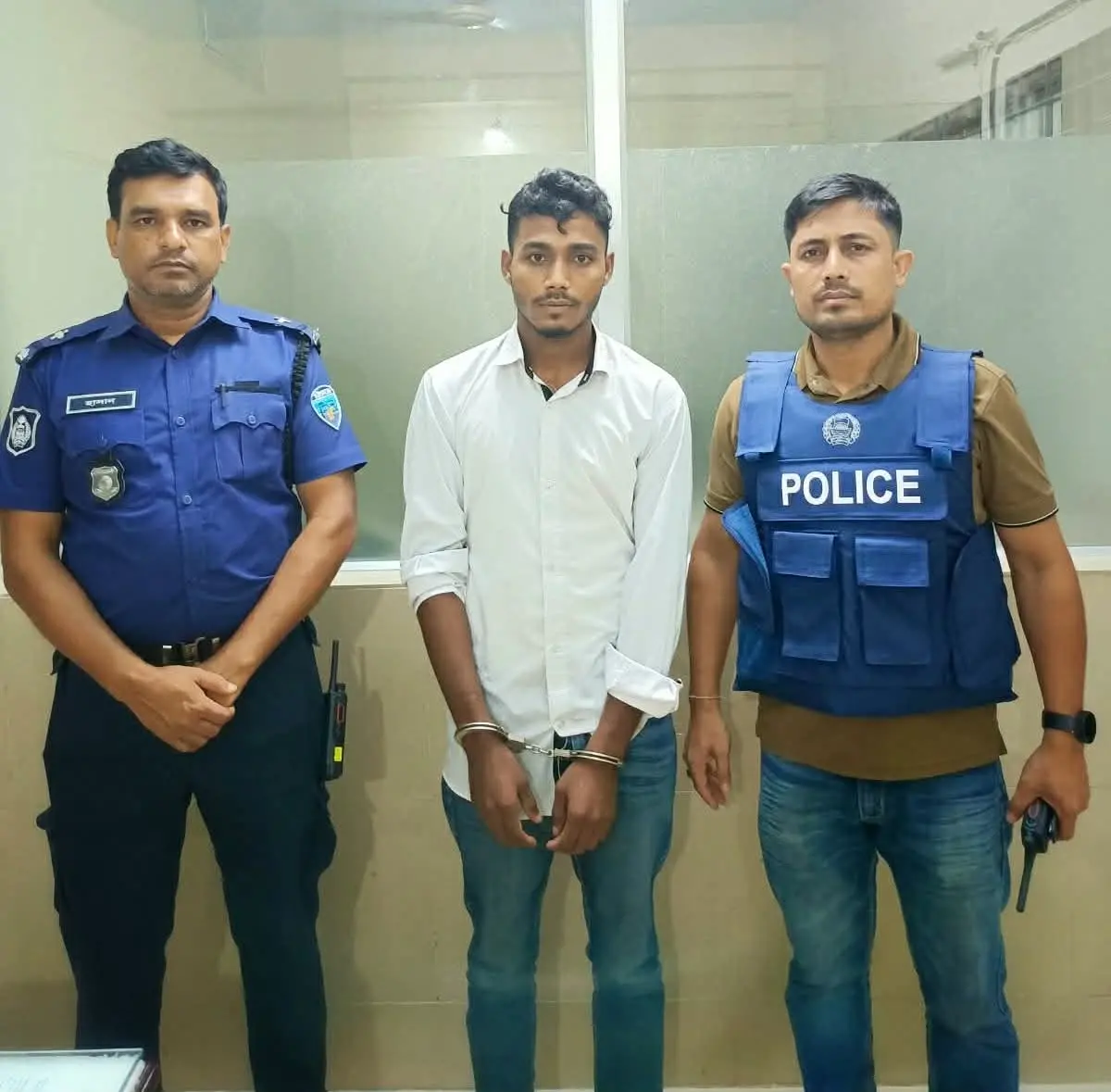 বিয়ের প্রলোভনে কিশোরীকে ধর্ষণের অভিযোগে থানায় মামলা, আসামি গ্রেপ্তার