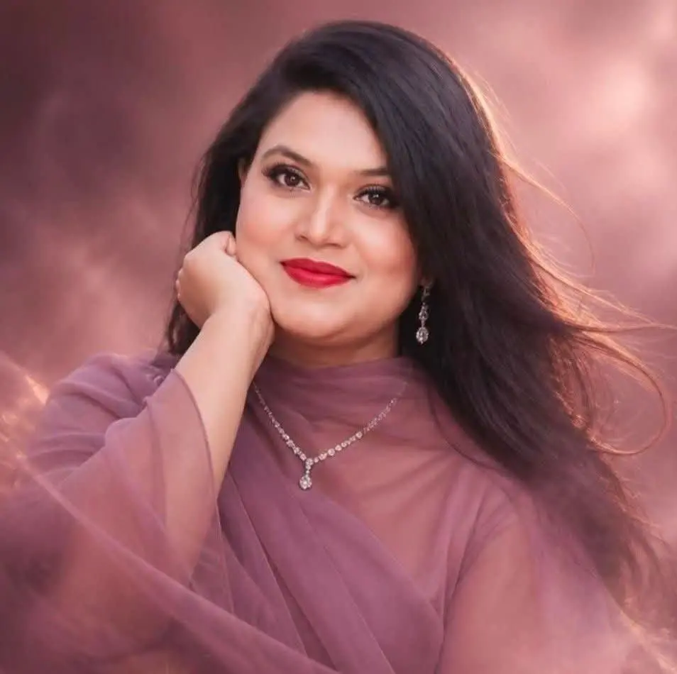 র্যালিতে গান গাওয়া নিয়ে অপপ্রচারের নিন্দা শিল্পী জুলেখার