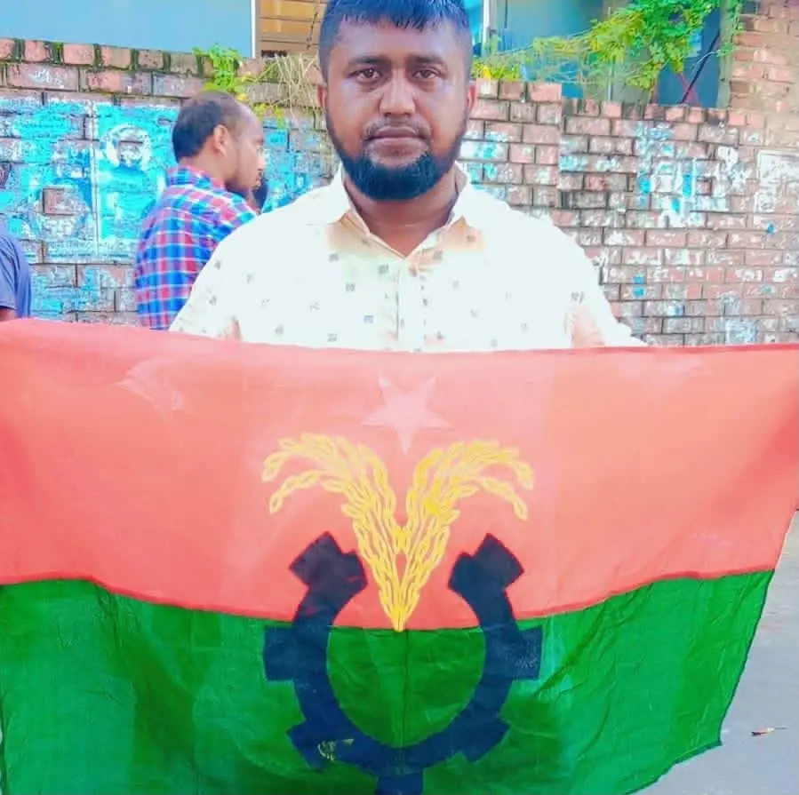 সাংবাদিককে হুমকির অভিযোগে হাটহাজারীতে স্বেচ্ছাসেবক দল নেতা বহিষ্কৃত