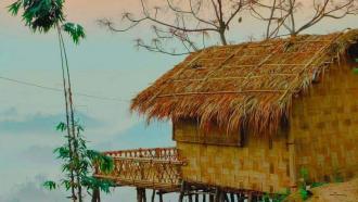 পাহাড়-পর্বতে ট্যুরিস্টের ভালোলাগার গল্প: মেঘ-পাহাড়ের হাতছানি, ঝরনার কলতান আর সবুজের নৈসর্গিক সৌন্দর্যে মুগ্ধ পর্যটকরা