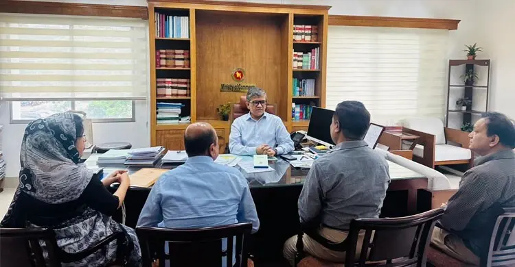 মন্ত্রণালয়ে যোগ দিলেন নতুন বাণিজ্য সচিব