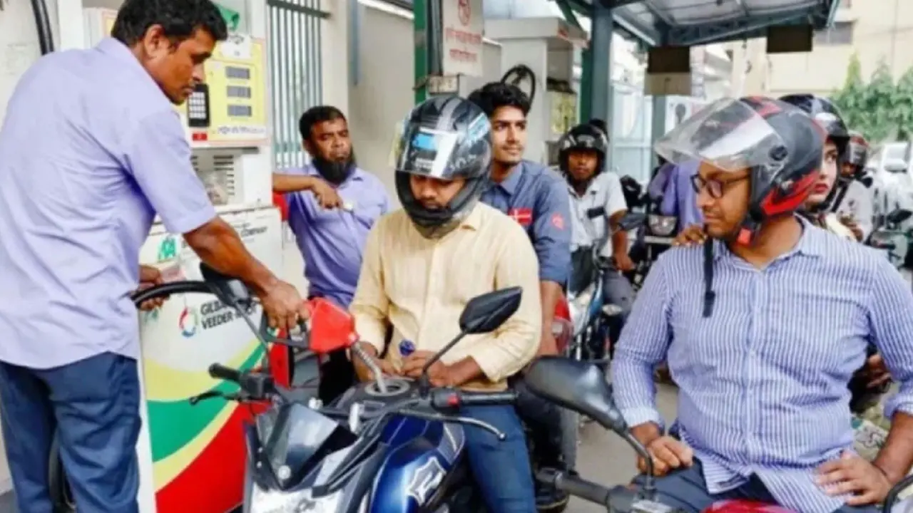 মোটরসাইকেলে সর্বোচ্চ তেল নেওয়া যাবে ২ লিটার, প্রাইভেটকারে ১০