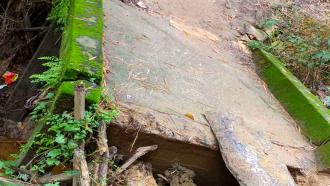 রামুর ঈদগড়ে ভাঙা সেতুর কারণে দুর্বিষহ জনজীবন
