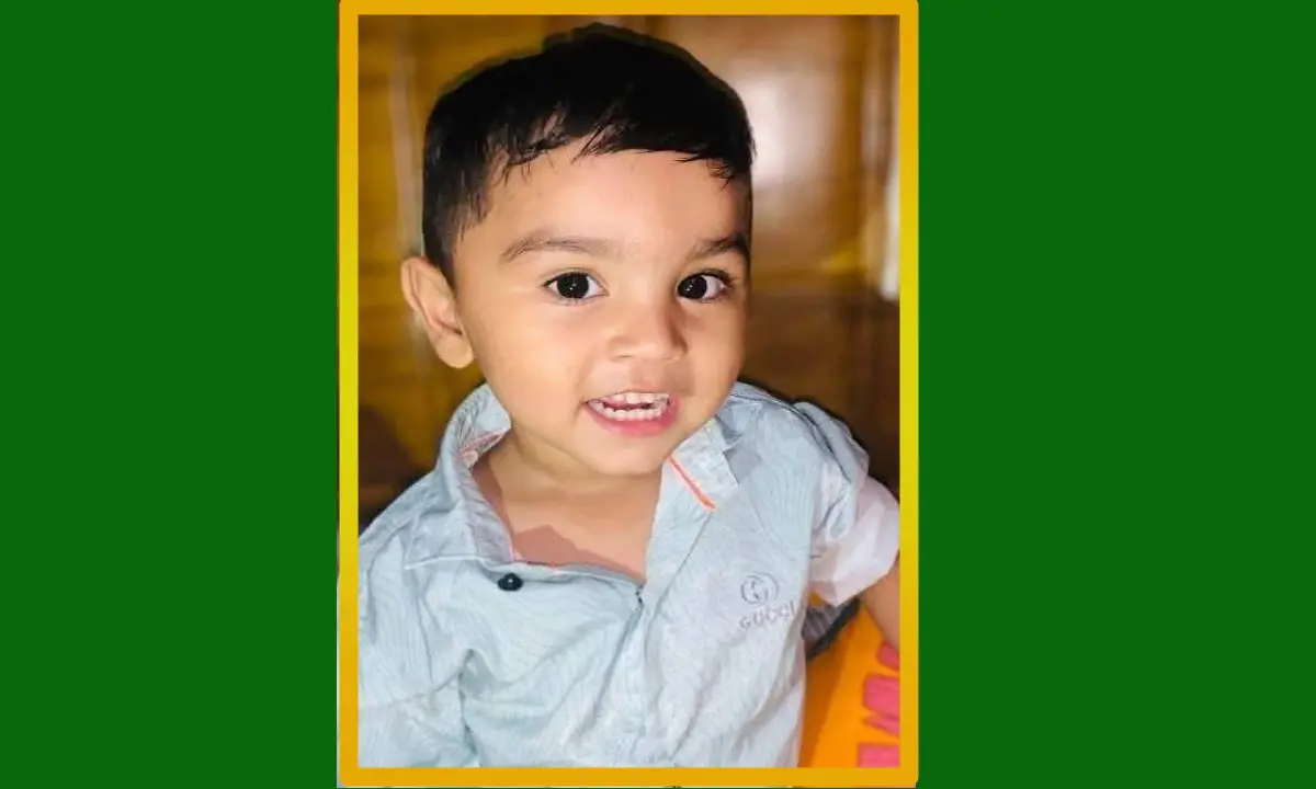 রেলিংবিহীন বেলকনিই কেড়ে নিল ৩ বছরেরর আবিরের প্রাণ