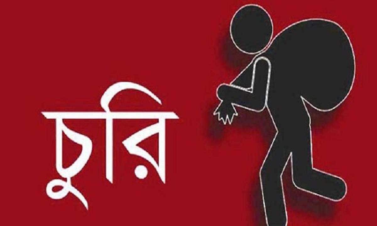 লোহাগাড়ায় প্রবাসীর বসতঘরে চুরি, স্বর্ণালংকার ও নগদ টাকা লুট