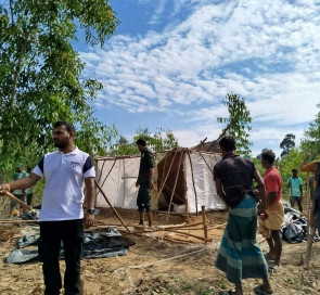 চকরিয়ায় বনবিভাগের অভিযানে ৫টি ঝুপড়ি ঘর উচ্ছেদ : ১ একর তামাক ক্ষেত গুড়িয়ে বনভূমি উদ্ধার