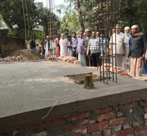 বোয়ালখালীতে বিরোধ মিটিয়ে শান্তি রক্ষা করলেন বোয়ালখালীর এসি ল্যান্ড