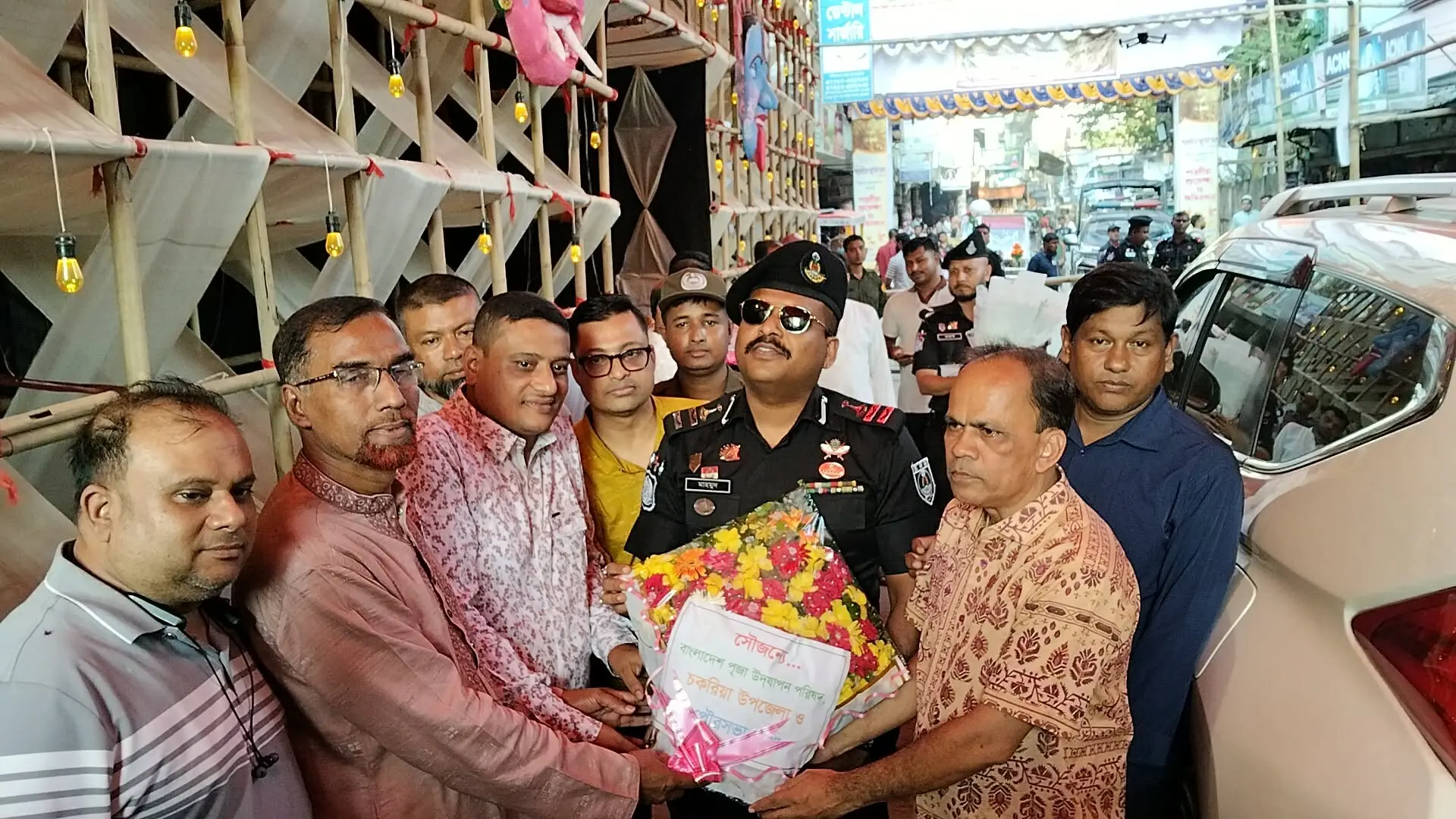 চকরিয়ায় শারদীয় দুর্গোৎসবের পূজামণ্ডপ পরিদর্শনে এসআরবি-১৫