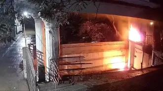 নওফেলের বাসভবনে বোমাসদৃশ বস্তু নিক্ষেপ করে আগুন দেওয়ার চেষ্টা