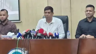 পিস্তল হাতে অভিযানে প্রতিমন্ত্রী ইশরাক, আইনের ব্যত্যয় হলে ব্যবস্থা: ডিবিপ্রধান