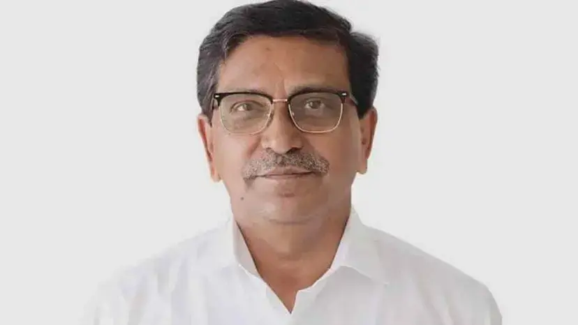 মানবতাবিরোধী অপরাধ : হানিফসহ ৪ আ. লীগ নেতার রায় যেকোনো দিন