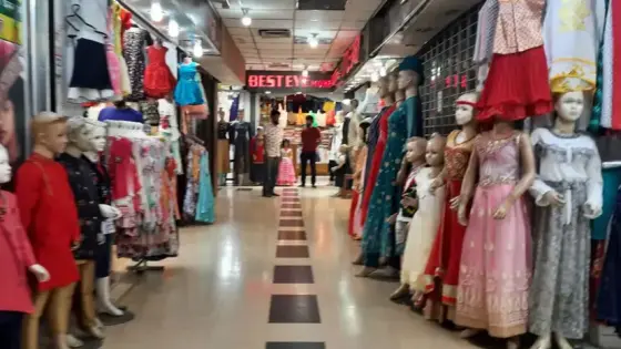 বিদ্যুৎ সাশ্রয়ে রাত ৮টার মধ্যে শপিংমল-মার্কেট ও দোকান বন্ধের নির্দেশ