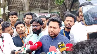 সরকারের কত সন্ত্রাসী আছে, আমরা দেখবো: নাহিদ ইসলাম