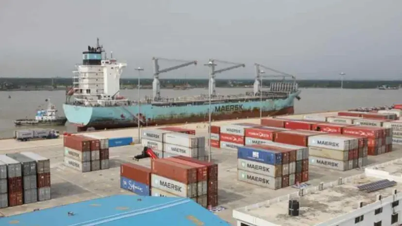 পতেঙ্গা টার্মিনালে ঘণ্টায় ৫৮ কন্টেইনার হ্যান্ডলিংয়ের রেকর্ড