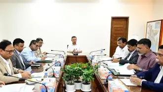 ডেঙ্গু সচেতনতায় পাড়া-মহল্লায় মাইকিংয়ের নির্দেশ প্রধানমন্ত্রীর