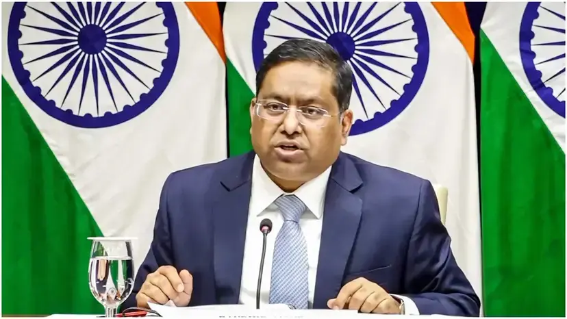 ১০১টি চুক্তি পর্যালোচনার সিদ্ধান্ত বাংলাদেশের: প্রয়োজনীয় ব্যবস্থা নেওয়া হবে, কড়া বার্তা ভারতের