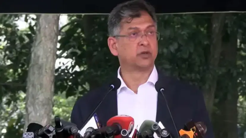 পুলিশ কোনো বিশেষ দলের বা গোষ্ঠীর লাঠিয়াল বাহিনী নয় : স্বরাষ্ট্রমন্ত্রী