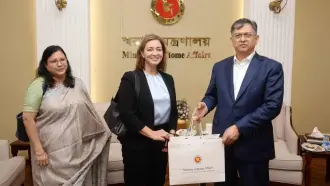 মানবপাচার ও সংঘবদ্ধ অপরাধ দমনে সরকার ‘জিরো টলারেন্স’: স্বরাষ্ট্রমন্ত্রী